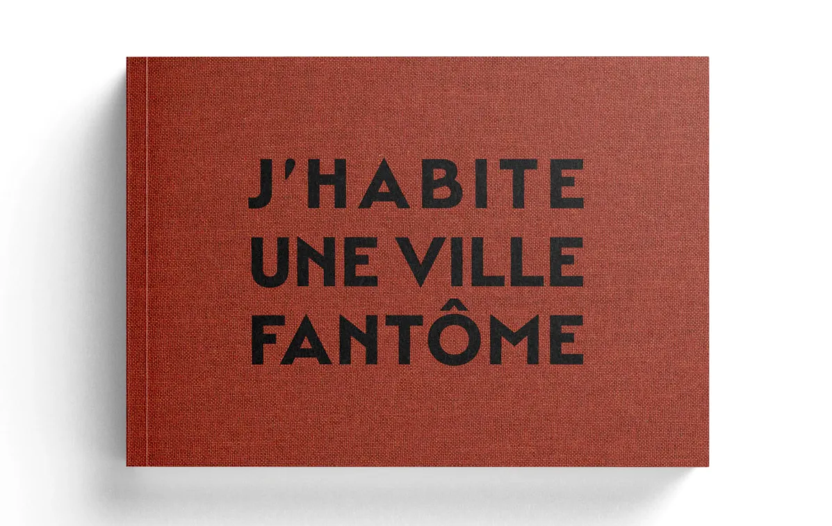 Sortie du nouveau livre de Thibaut Derien - Villes fantômes - Tome 2, photographe paru dans le numéro 3 de Positif, écrire avec la lumière, revue de photographie contemporaine - Hauts de France